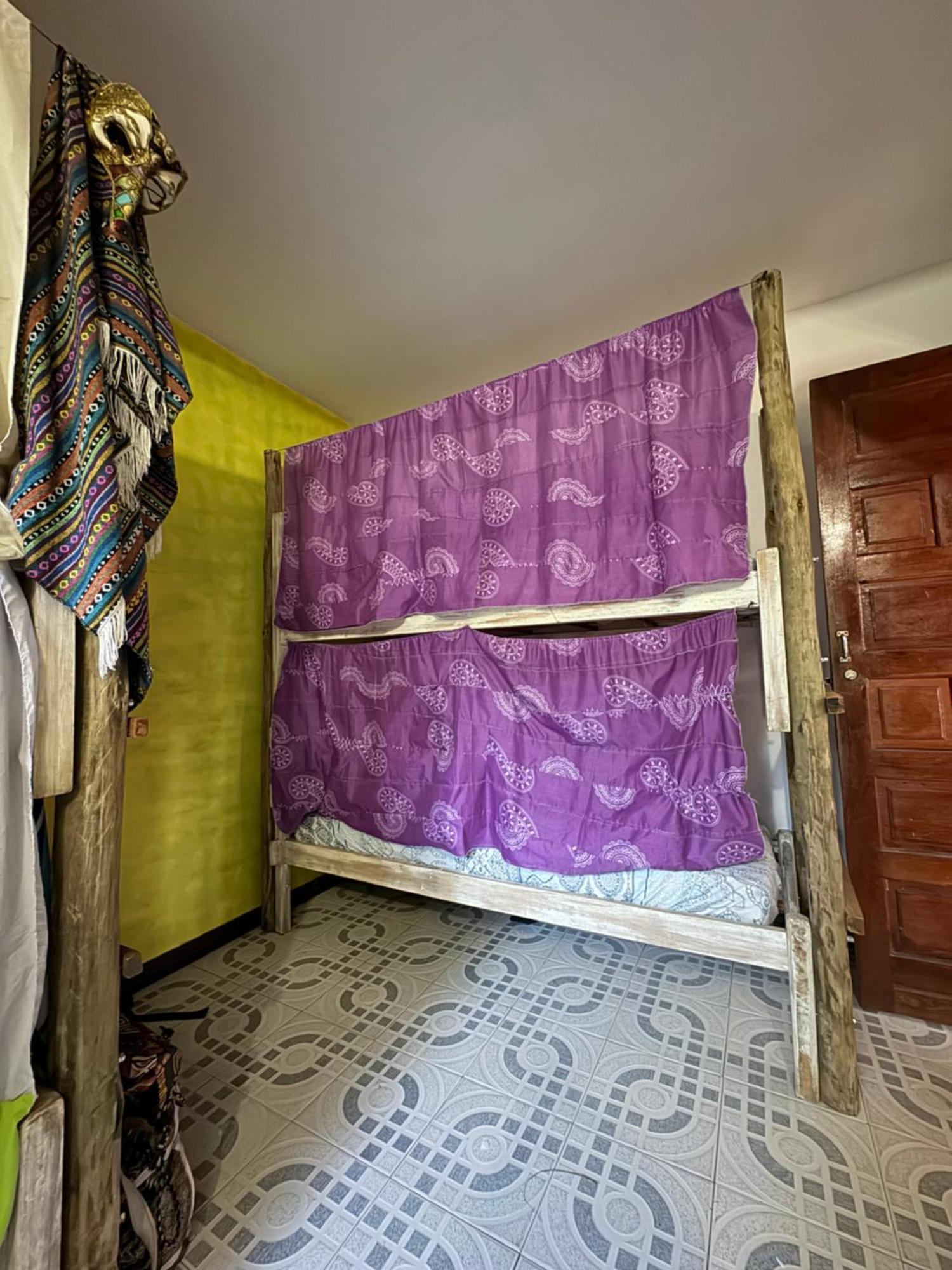 Hostel Zen - Casa Na Floresta Итакаре Экстерьер фото